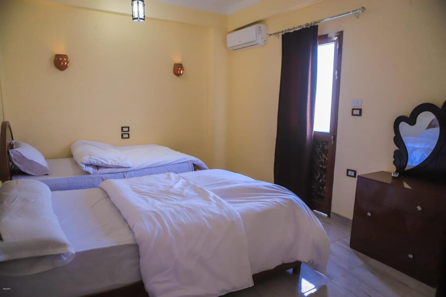 Quiet Gate Guest House Al Aqalitah Exterior photo