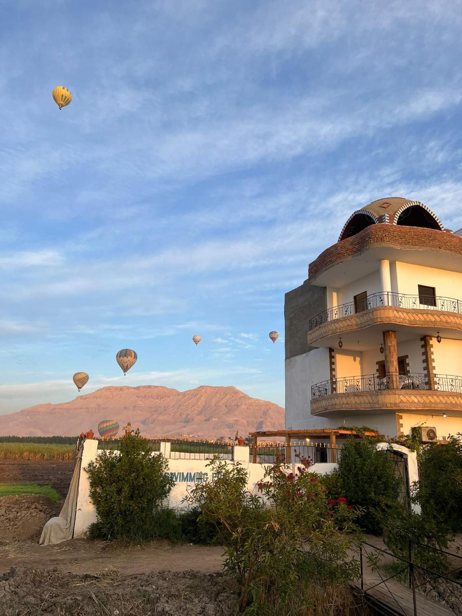 Quiet Gate Guest House Al Aqalitah Exterior photo